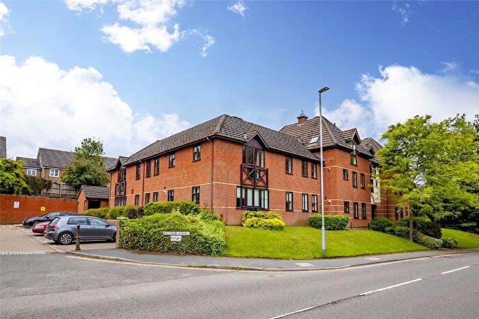 2 Bedroom Apartment For Sale In Balfour Court, Station Road, Harpenden, Hertfordshire, AL5