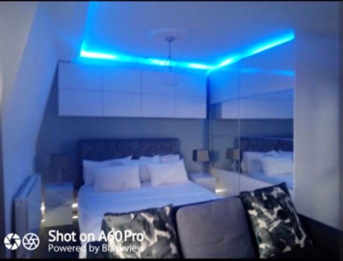 Studio For Sale In Cromwell Road, Earls Court, London, SW5