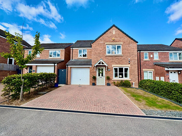 4 Bedroom Detached House For Sale In Eagle Avenue, Redbrook, S75