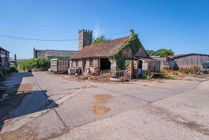 Property For Sale In Nymet Rowland, Crediton, EX17