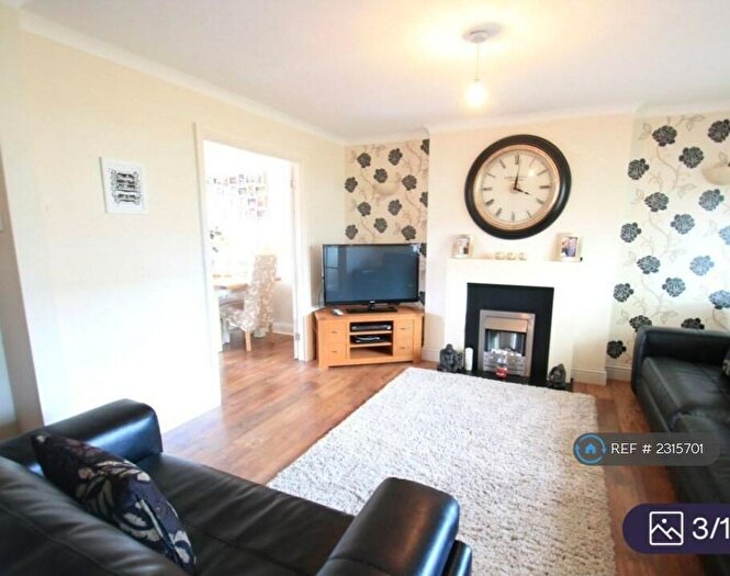 3 Bedroom Terraced House To Rent In Mackenzie Way, Gravesend, DA12