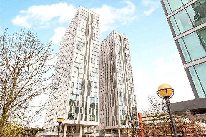 2 Bedroom Flat For Sale In Michigan Point Tower D, Michigan Avenue, Salford, M50