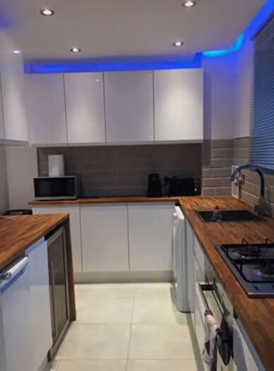 1 Bedroom Flat To Rent In Lavender Hill, London, SW11