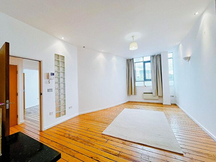 2 Bedroom Flat To Rent In Millwright, Byron Street, Leeds, LS2