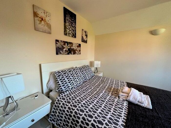 1 Bedroom Flat To Rent In Wrentham Avenue, Kensal Rise, NW10