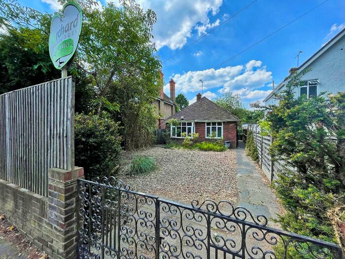 2 Bedroom Bungalow To Rent In Frimley Road, Camberley, GU15