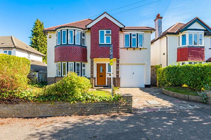 4 Bedroom Detached House For Sale In Brian Avenue, South Croydon, CR2