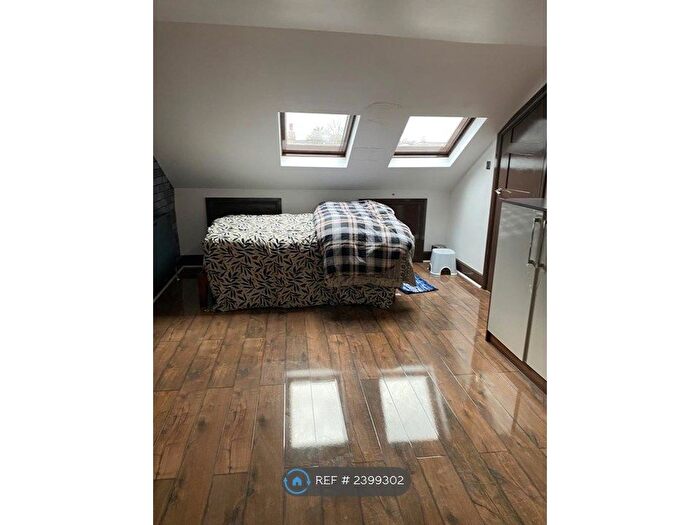3 Bedroom Flat To Rent In South Harrow, South Harrow, HA2