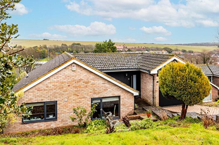 4 Bedroom Detached House For Sale In Wanderdown Close, Ovingdean, BN2