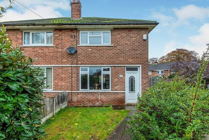 2 Bedroom Semi-Detached House To Rent In Symes Gardens, Doncaster, South Yorkshire DN4
