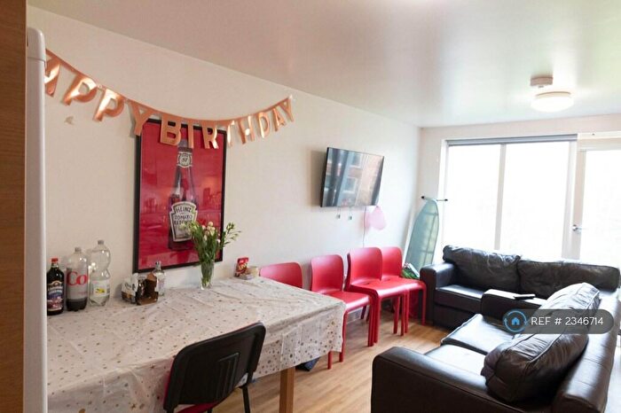 5 Bedroom Flat To Rent In Columbia Lodge, Southampton, SO16