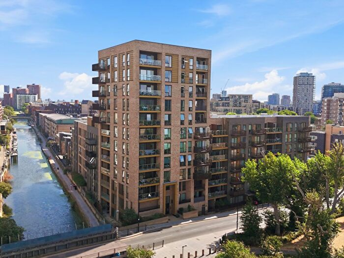 1 Bedroom Flat For Sale In Maher Court, Upper North Street, London, E14