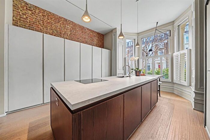 5 Bedroom Flat For Sale In Randolph Crescent, Maida Vale, W9