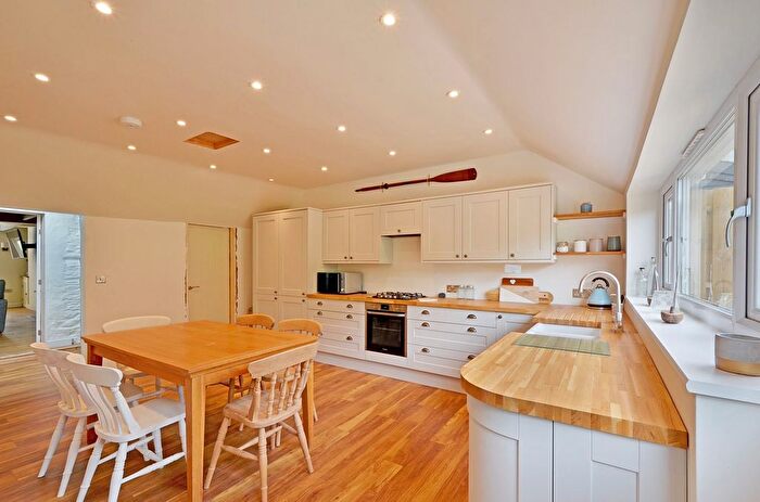2 Bedroom Terraced House For Sale In Fore Street, Grampound Road, TR2
