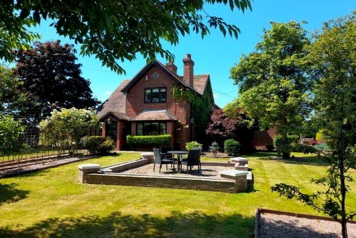 5 Bedroom Detached House To Rent In Marston Lane, Stafford, ST18