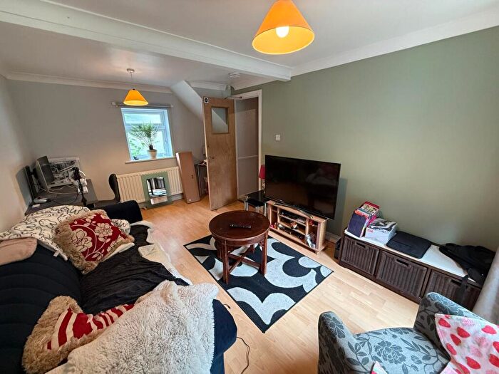3 Bedroom Terraced House To Rent In Holborn Street, Woodhouse, Leeds, West Yorkshire, LS6