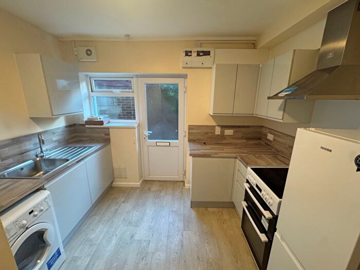 Studio To Rent In Tankerville Road, Southampton, SO19