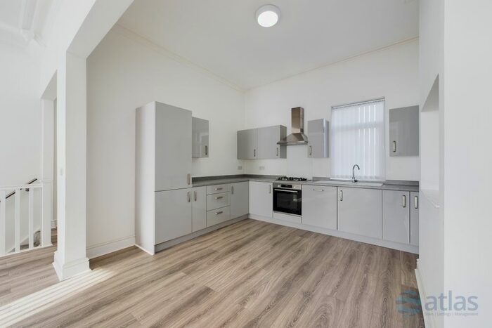 4 Bedroom Flat To Rent In St Marys Road, Garston, L19