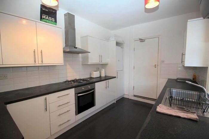 5 Bedroom Terraced House To Rent In Sunbury Avenue, West Jesmond, Newcastle Upon Tyne NE2