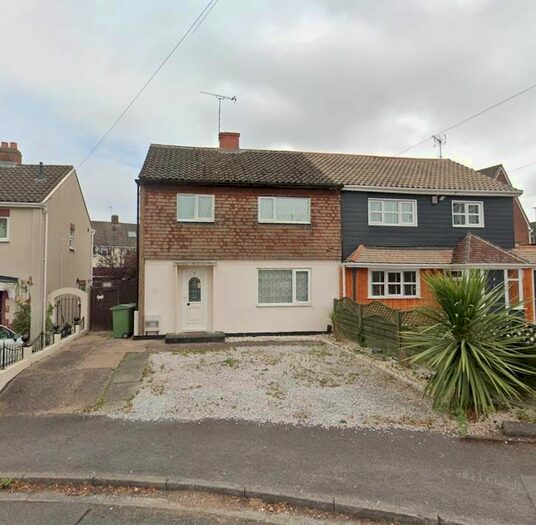 3 Bedroom Property To Rent In The Oval, Dudley, DY1