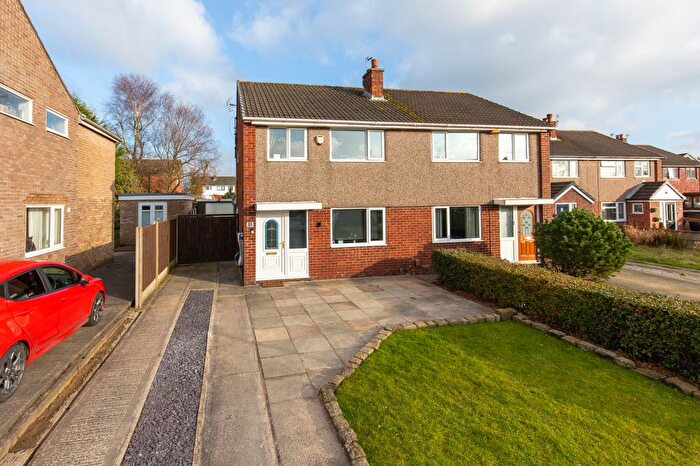 3 Bedroom Semi Detached House For Sale In Claughton Avenue, Clayton-Le-Woods, PR25