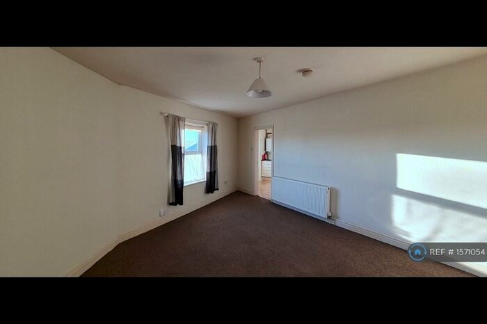 1 Bedroom Flat To Rent In Market Street, Huthwaite, Sutton-In-Ashfield, NG17