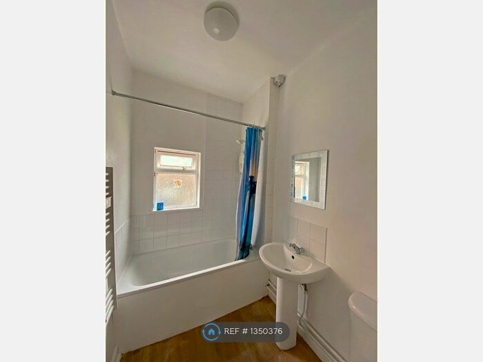 Studio To Rent In Alphington Street, Exeter, EX2