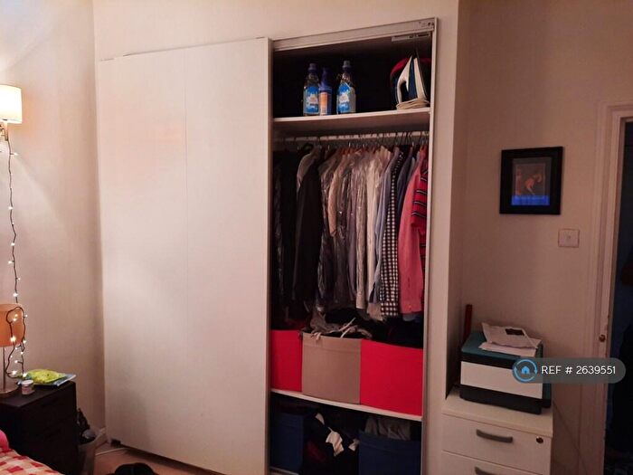 1 Bedroom Flat To Rent In Creighton Avenue, London, N10