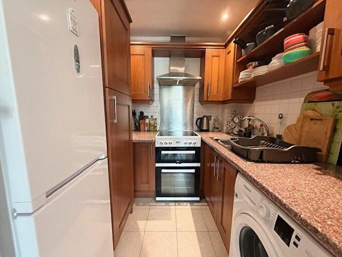 2 Bedroom Apartment To Rent In Christchurch Road, Bournemouth, BH1