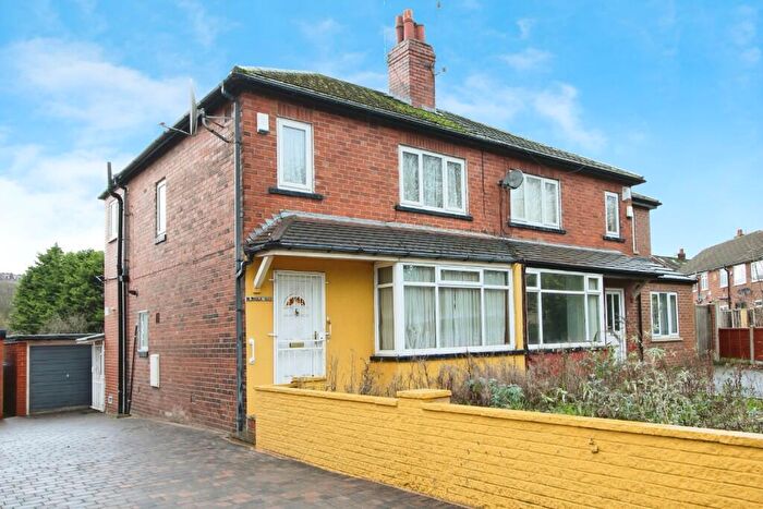 3 Bedroom Semi Detached House For Sale In Meanwood Road, Leeds, West Yorkshire, LS6