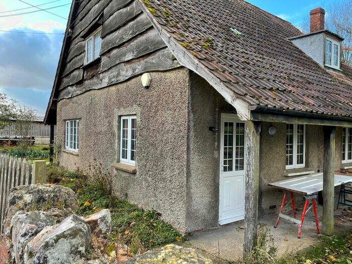 1 Bedroom Flat To Rent In Forde Abbey, Chard TA20