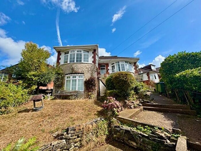 3 Bedroom Bungalow To Rent In Sandringham Road, Bitterne Park, Southampton, SO18