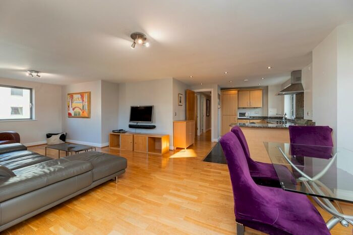3 Bedroom Flat To Rent In Regency Apartments, Montaigne Close, Westminster, London, SW1P