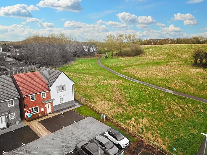 3 Bedroom Semi-Detached House To Rent In Henry Dunn Avenue, Hanley, Stoke-on-Trent, ST1