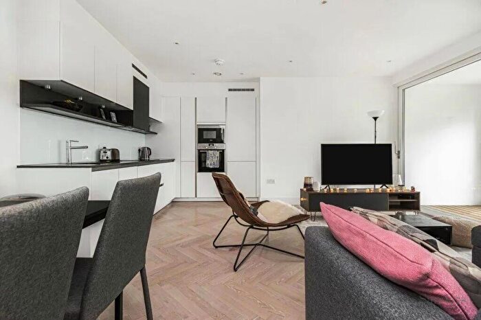 1 Bedroom Flat To Rent In Sterling Way, London, N7