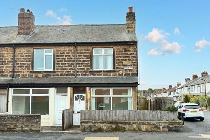 2 Bedroom Terraced House For Sale In Butler Road, Harrogate, HG1