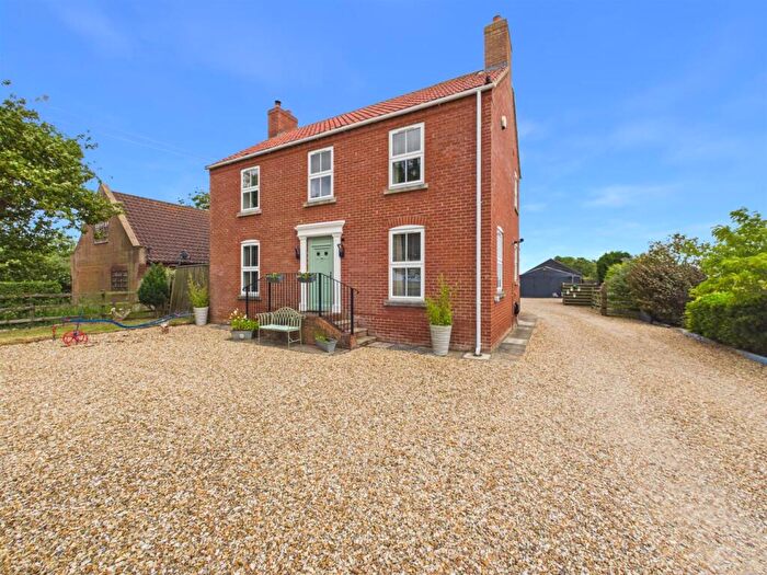 3 Bedroom Detached House For Sale In Main Road, Saltfleetby, Louth, LN11