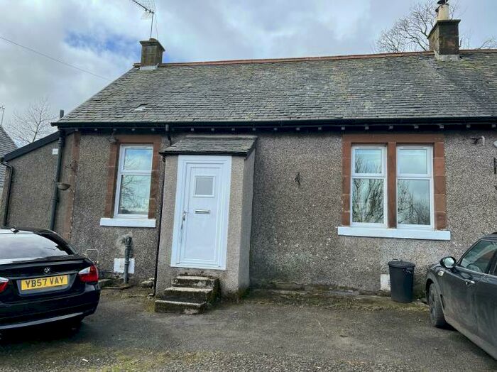 1 Bedroom Semi-Detached Bungalow To Rent In Auchendores Cottage Finlaystone Road, PA13