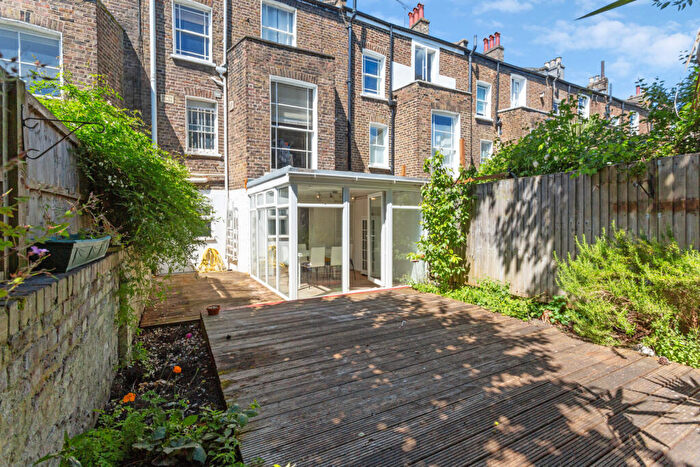 1 Bedroom Terraced House To Rent In Marquis Road, Camden, NW1