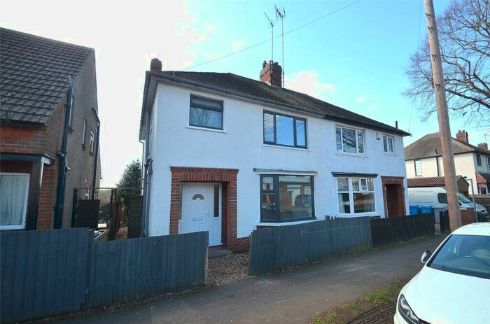 3 Bedroom Semi-Detached House To Rent In The Crescent, Kettering, NN15