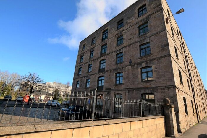 2 Bedroom Flat To Rent In Commercial Street, Leith, Edinburgh, EH6