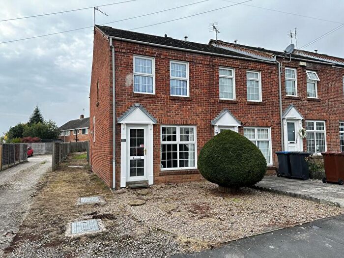 2 Bedroom Mews For Sale In Queens Road, Hinckley, LE10