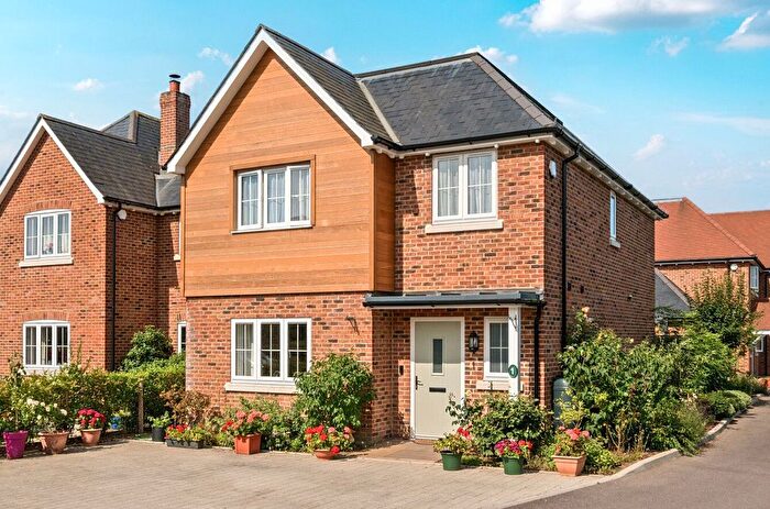 4 Bedroom Detached House For Sale In Skylark Close, Woodfalls, Salisbury, SP5