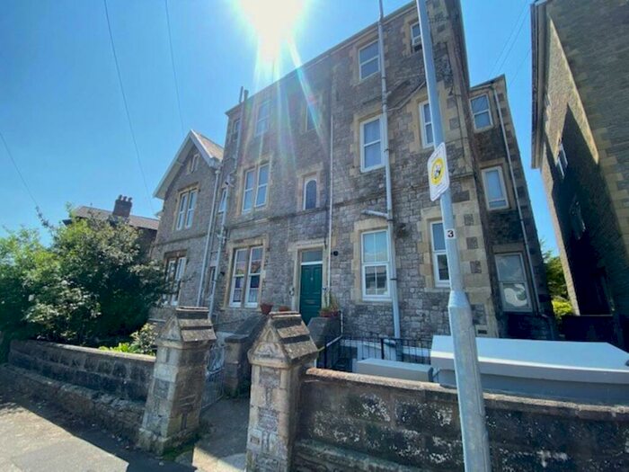 1 Bedroom Flat To Rent In Tower Walk, Weston-super-Mare, North Somerset, BS23