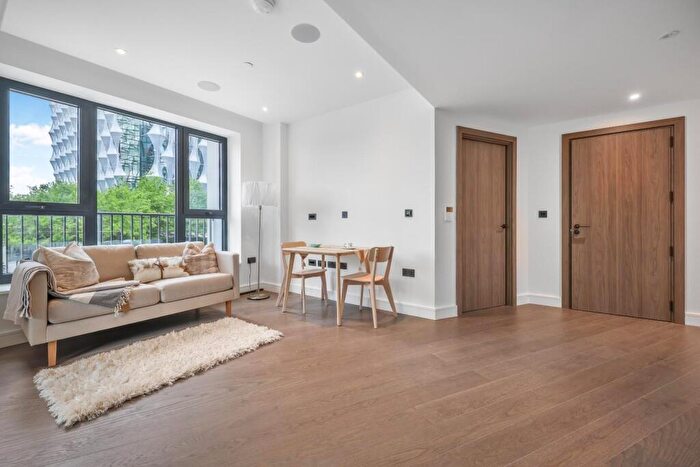 1 Bedroom Apartment To Rent In One Linear Place, Nine Elms, SW11