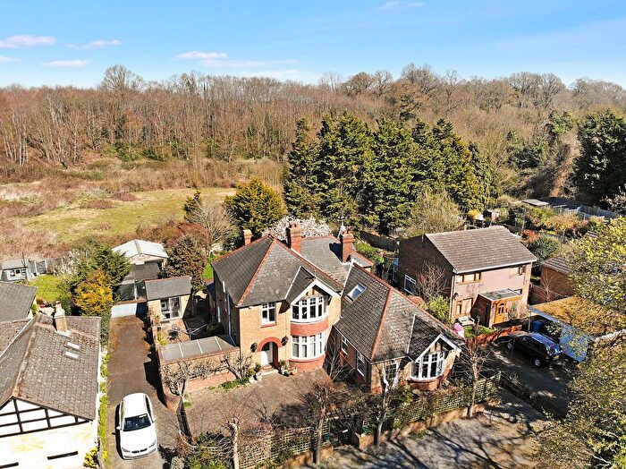 6 Bedroom Detached House For Sale In Key Street, Sittingbourne, ME10