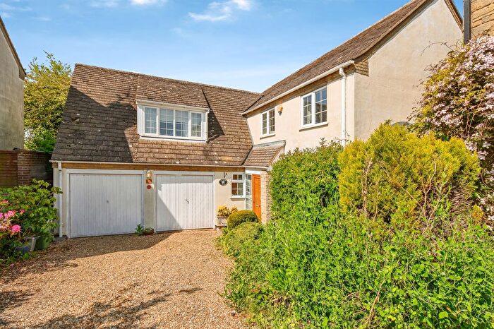 4 Bedroom Detached House For Sale In Wansford Road, Elton, Peterborough, PE8