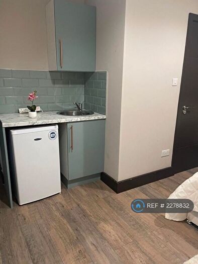 Studio To Rent In Ferndown, Northwood, HA6