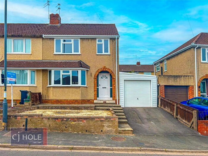 3 Bedroom Semi-Detached House To Rent In Gages Road, Kingswood, Bristol, BS15