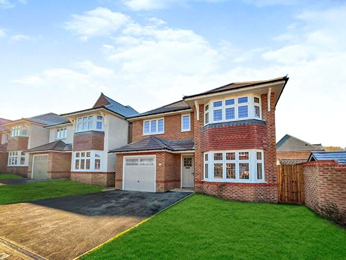 4 Bedroom Detached House For Sale In Parkehill, Radley, Abingdon, Oxfordshire, OX14